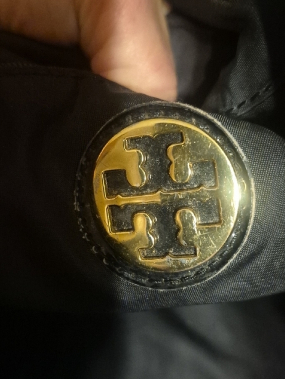 Authentic Tory Burch Black Nylon Tote with Glossy Patent Logo - Picture 5 of 5